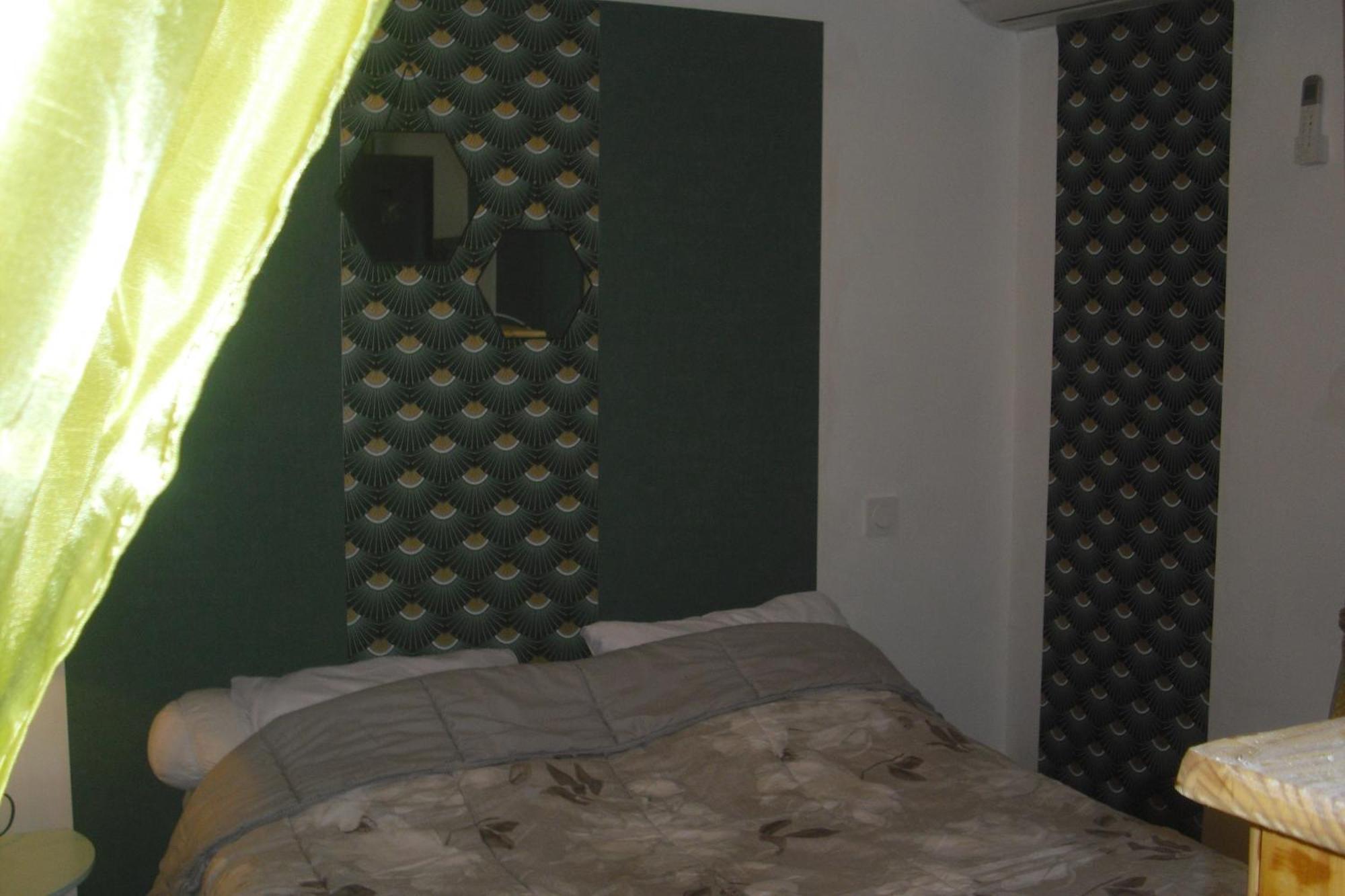 Lou Mas Li Pitchoun "Le Poirier" Villa Gordes Exterior foto